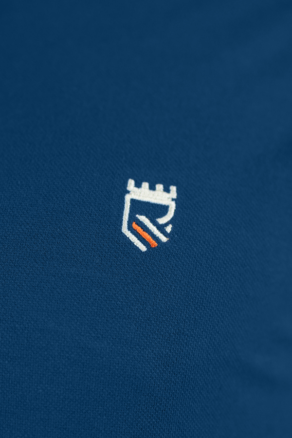 Playera Slim Fit Manga Corta Azul Púmbago Bordado R Muscle Fit Caballero