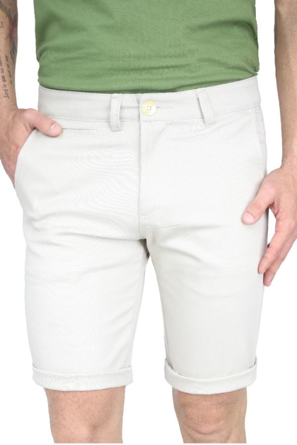 Bermuda Color Arena Gabardina De Algodón Slim Fit Para Hombre