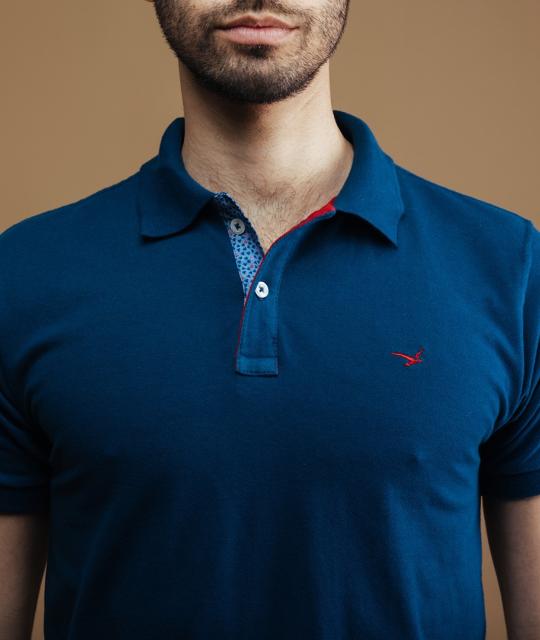 Playera Tipo Polo Manga Corta Azul Plúmbago Slim Fit Para Caballero